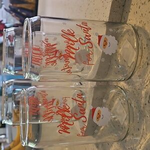 4 MILK FOR SANTA GLASSES